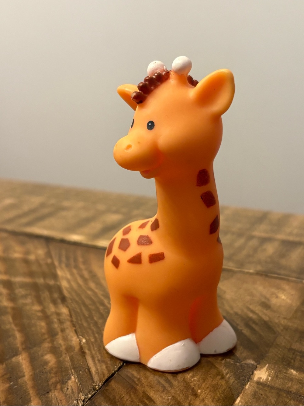 Little People Giraffe (2001) - Picture 2 of 8